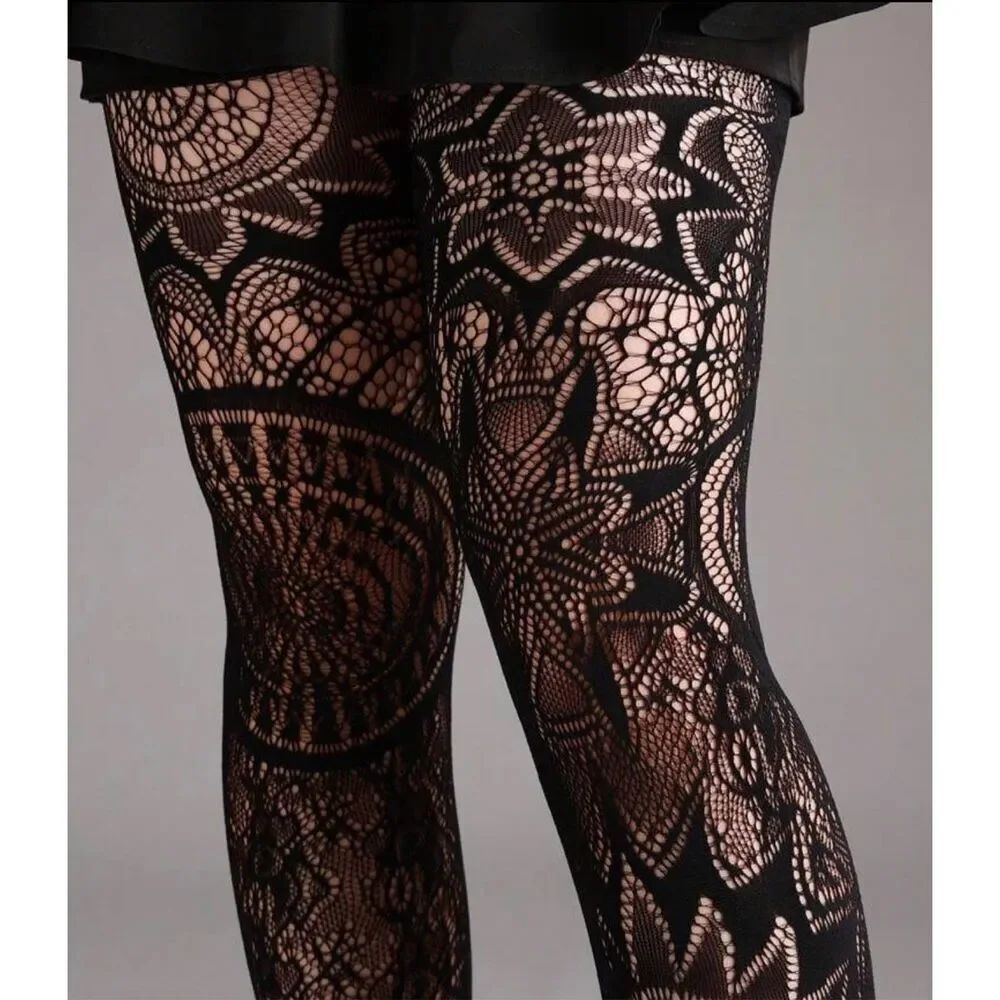 Patterned Tights - Picture 5 of 5